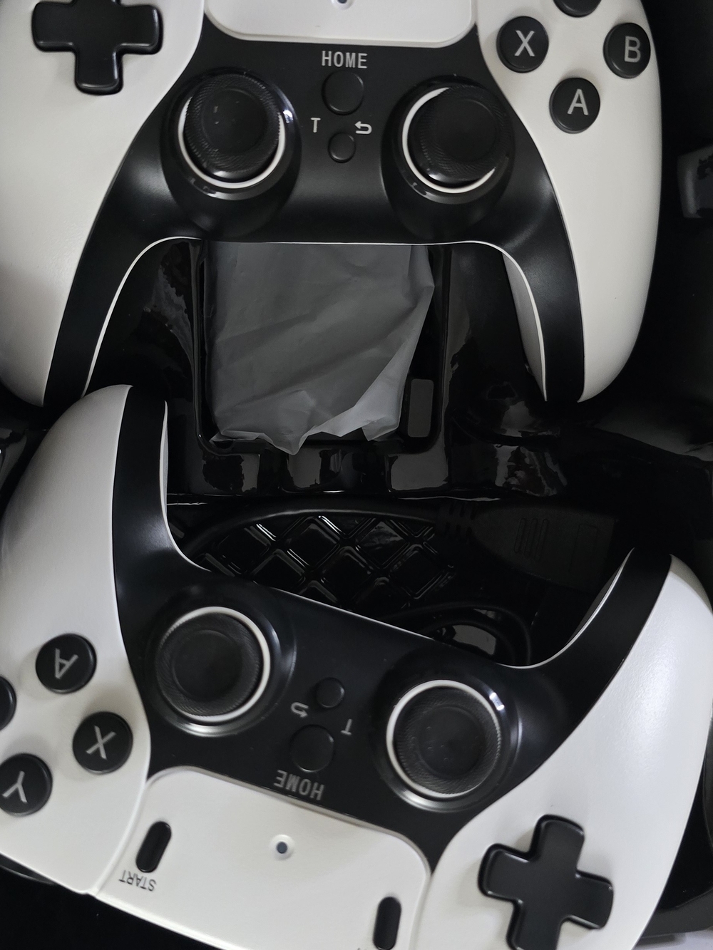 White & Black Wireless Game Controller - Dual Pack